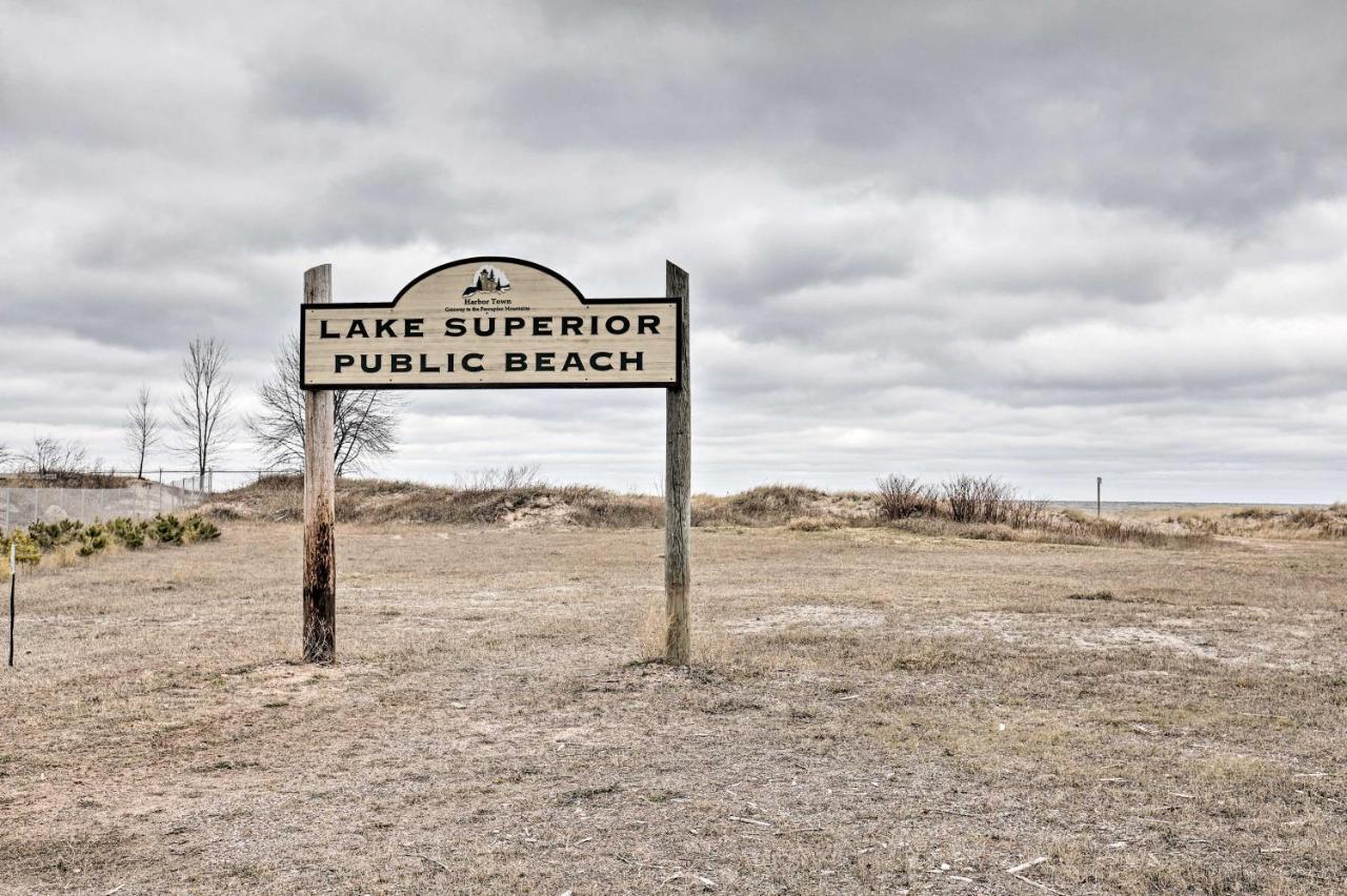 Walk To Lake Superior Ontonagon Home With Fire Pit! 外观 照片